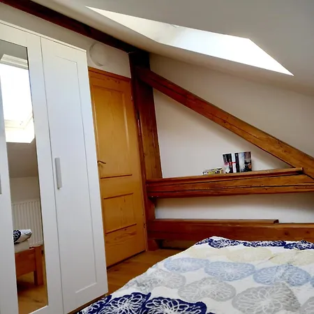- Gustostueckerl Im Zentrum Von Oberndorf Oberndorf bei Salzburg