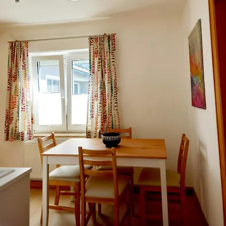 Appartement - Gustostueckerl Im Zentrum Von Oberndorf Oberndorf bei Salzburg